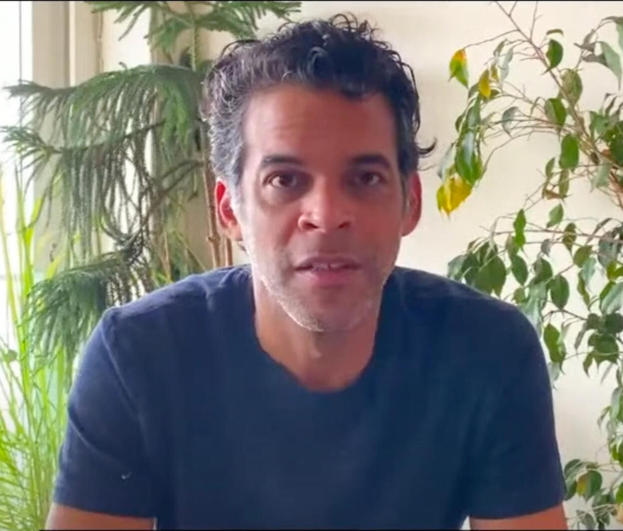 Vikramaditya Motwane Praising Our Work - Click to watch